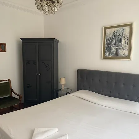 Porto Di Colombo - Affittacamere Elegante Genoa Room photo